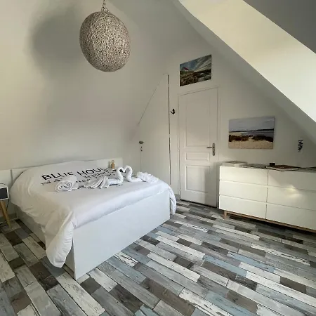 Typique maison de pêcheur à deux pas de la plage Casa de Férias