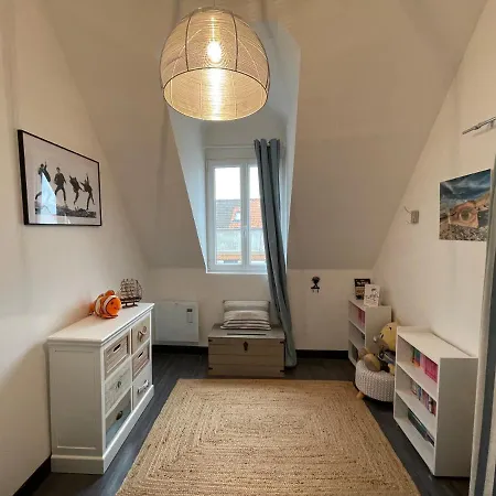 Typique maison de pêcheur à deux pas de la plage Casa de Férias *